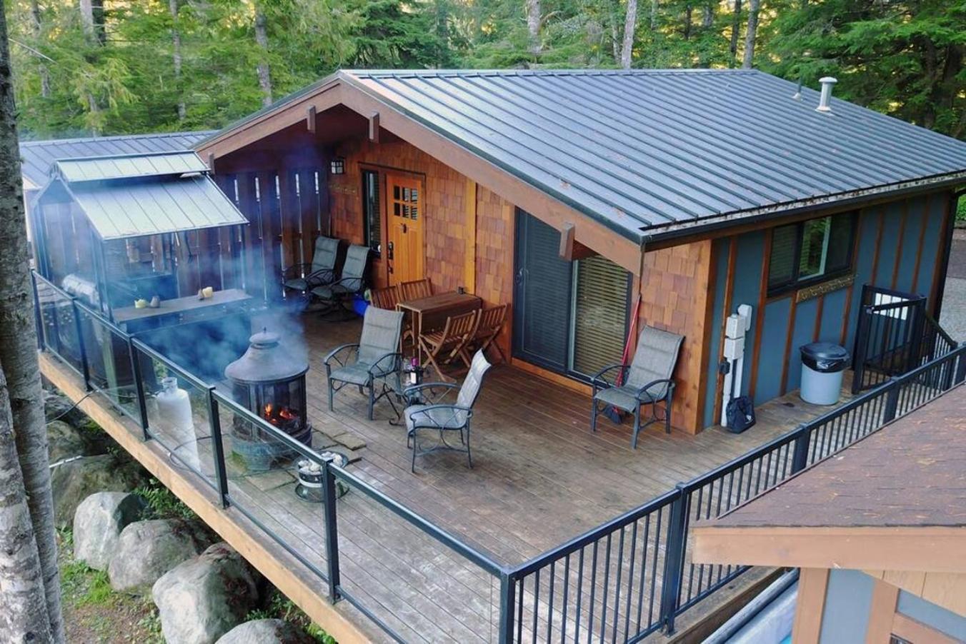 Villa The Great Escape - Port Renfrew & Bunkhouse Exterior foto