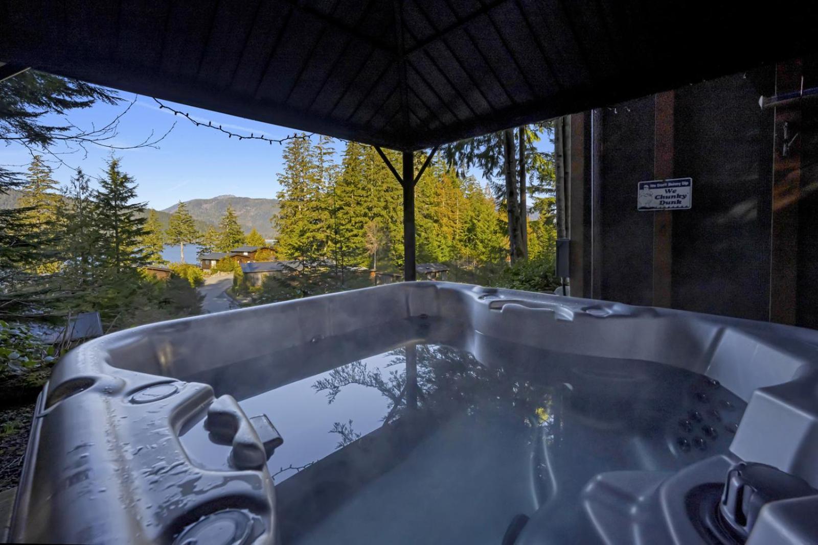 Villa The Great Escape - Port Renfrew & Bunkhouse Exterior foto